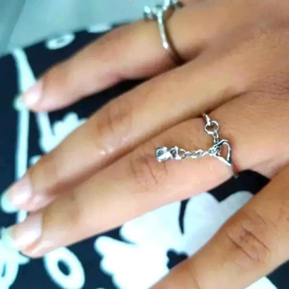 Retro water drop pinky/knuckle ring